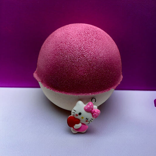 Sweet Kitty Toy Surprise Bath Bomb